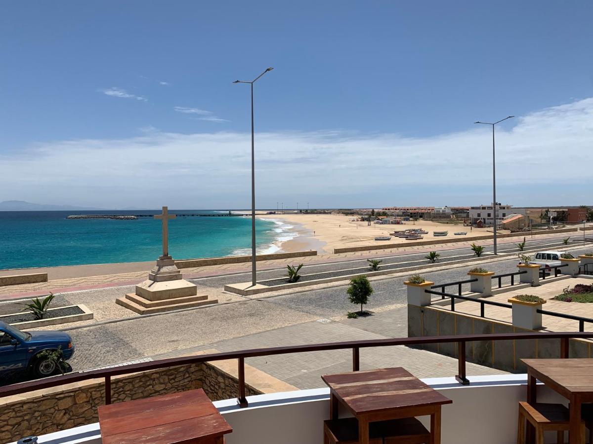 Hotel Casa Evora - Luxury And Beach Front Cidade do Maio エクステリア 写真