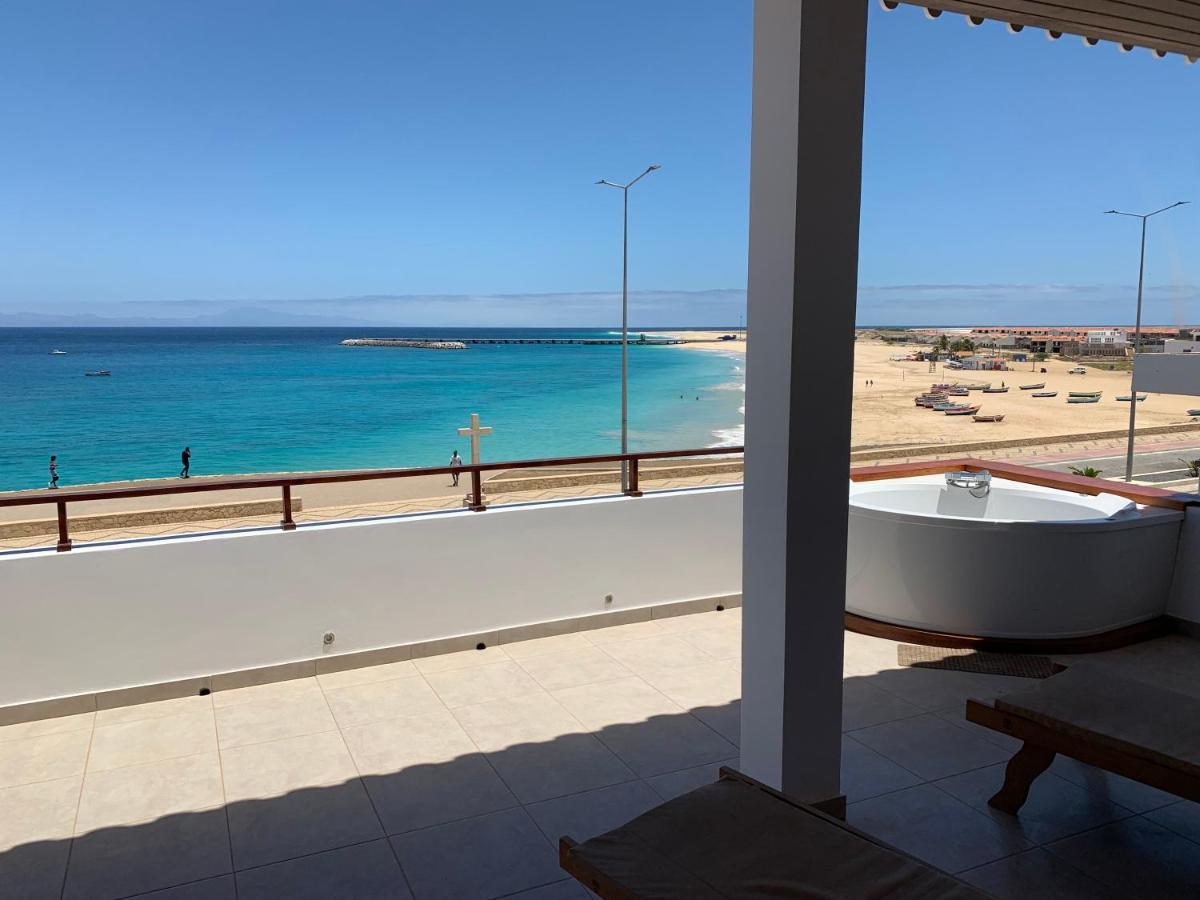 Hotel Casa Evora - Luxury And Beach Front Cidade do Maio エクステリア 写真