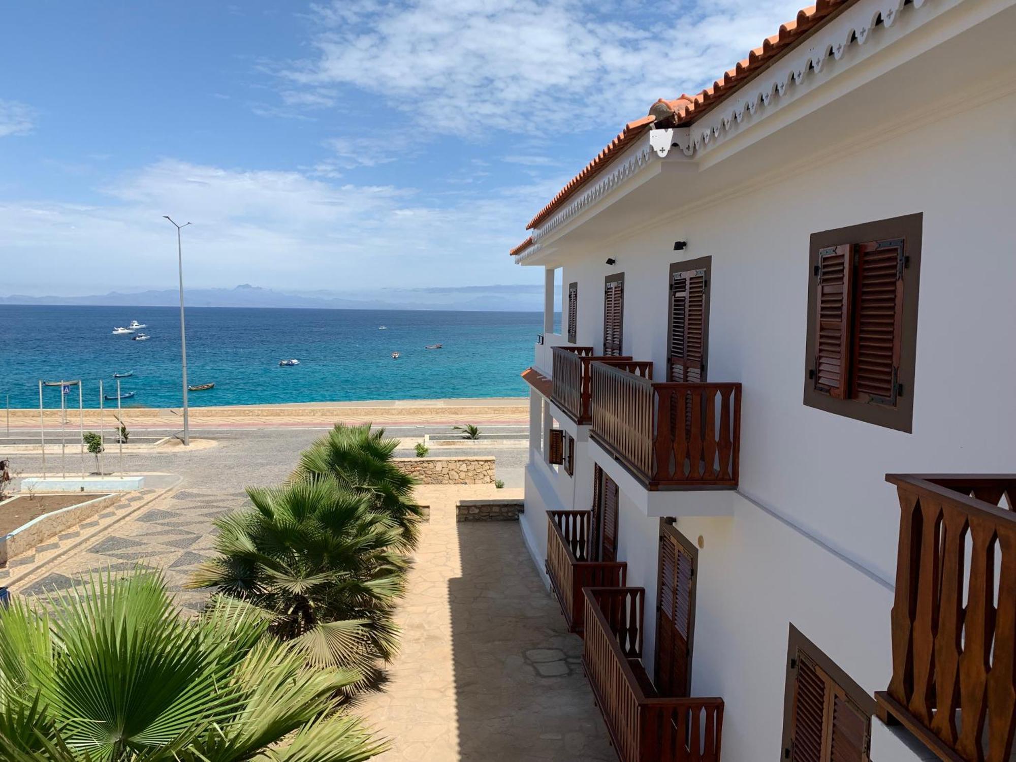 Hotel Casa Evora - Luxury And Beach Front Cidade do Maio エクステリア 写真