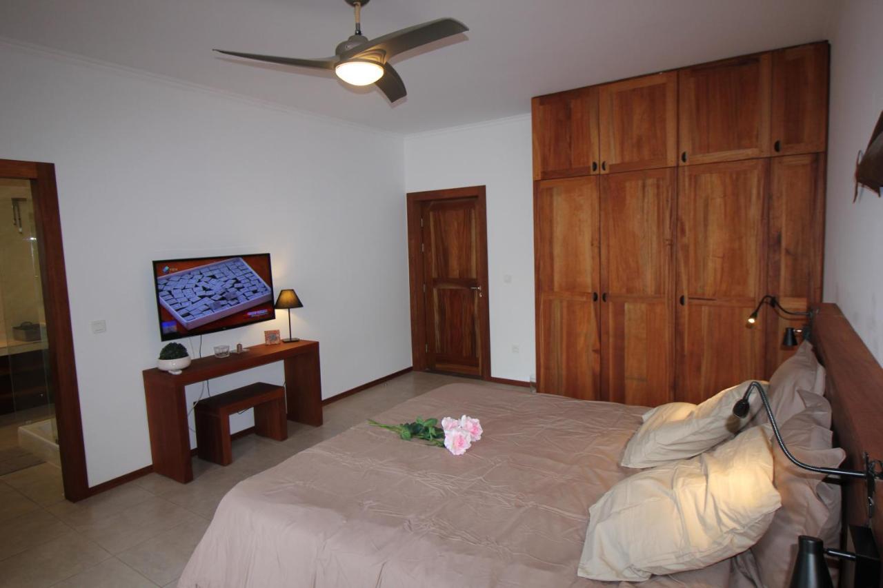 Hotel Casa Evora - Luxury And Beach Front Cidade do Maio エクステリア 写真